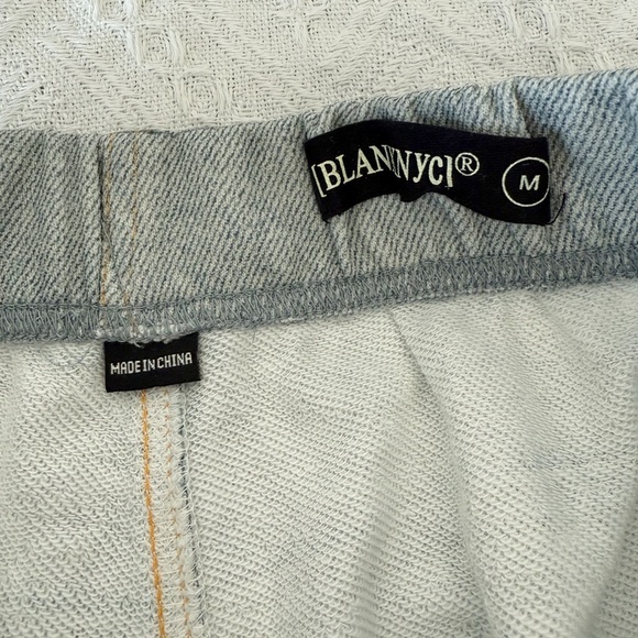 REVOLVE Blank NYC City Scape Printed Denim Look Shorts - Picture 7 of 8